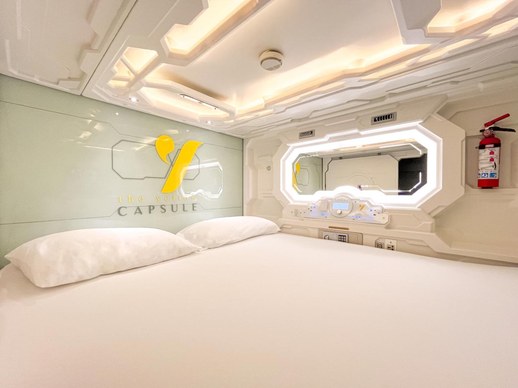 The Yellow Capsule Cancun Close To Airport Eksteriør bilde